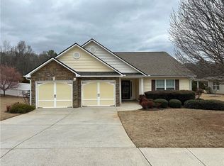 58 Thornberry Ln, Jefferson, GA 30549