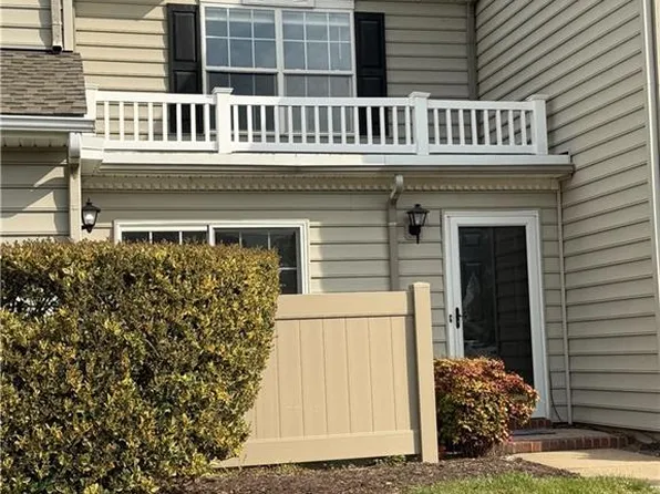 905 Lakeside Dr, Suffolk, VA 23435