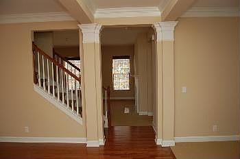 2nd image of 760 Cowan Dr