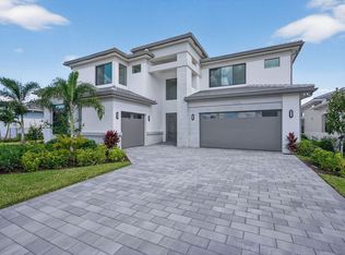 10026 Skyloft St, Palm Beach Gardens, FL 33412