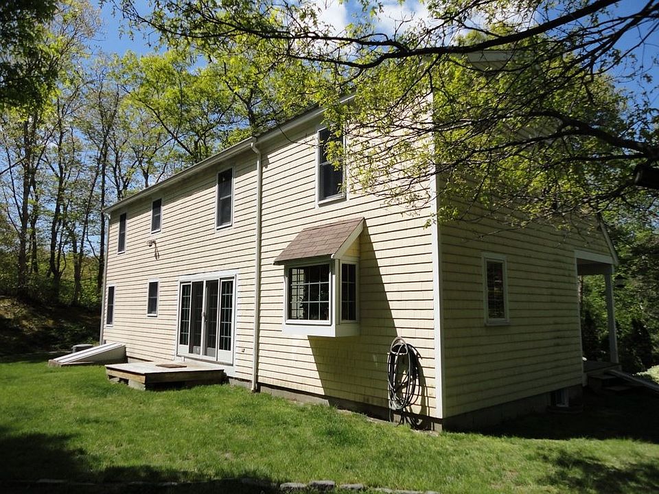 1st image of 118 E Falmouth Hwy