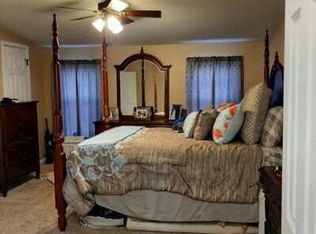 6377 Yankeetown Rd, Newburgh, IN 47630