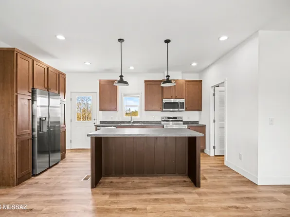 16330 S Whetstone Ave, Benson, AZ 85602