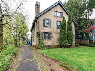 184 Kenyon St, Hartford, CT 06105