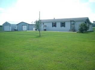 18 E 400 S, Albion, IN 46701