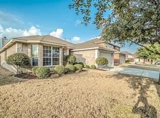 1529 Vista Ridge Dr, Forney, TX 75126