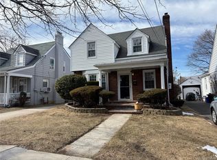 204 N Grove Street, Valley Stream, NY 11580