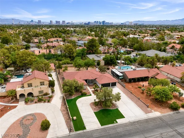 3150 S Tenaya Way, Las Vegas, NV 89117