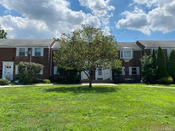 264-36 Langston Avenue #A-2, Glen Oaks, NY 11004