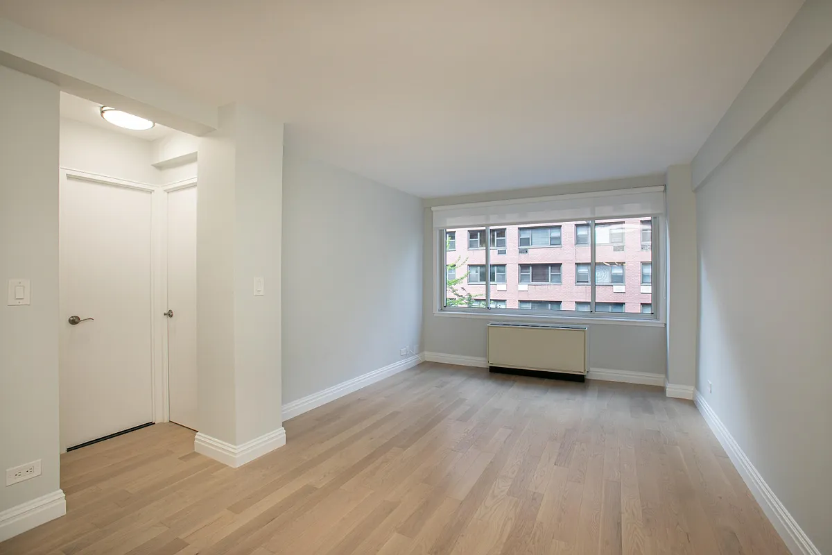 Stonehenge 51 at 340 East 51 Street : Sales, Rentals, Floorplans