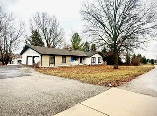 15721 Quivira Rd, Overland Park, KS 66221