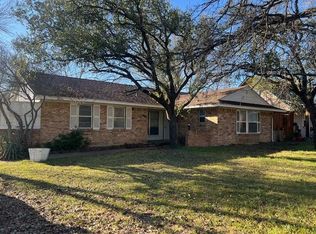 580 Surf St, Lewisville, TX 75067