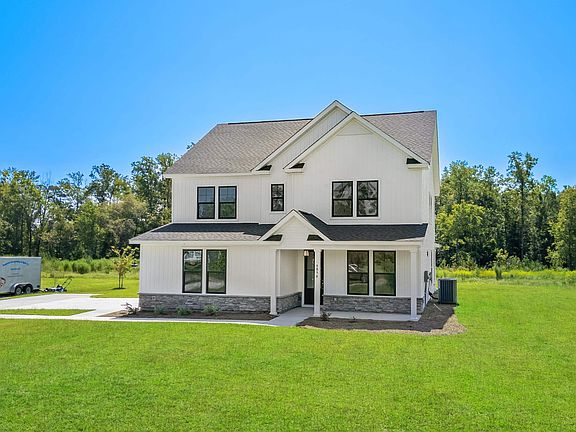 2nd image of 4850 Huckleberry Ln.