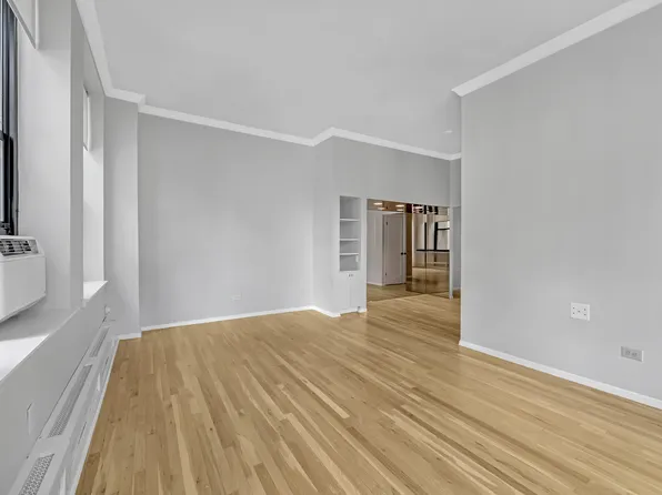 250 Mercer Street image 10 of 11