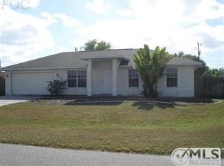 142 SE 26th St, Cape Coral, FL 33904