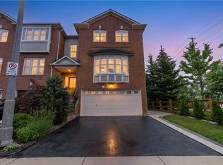 2435 Coho Way, Oakville, ON L6M 0G7