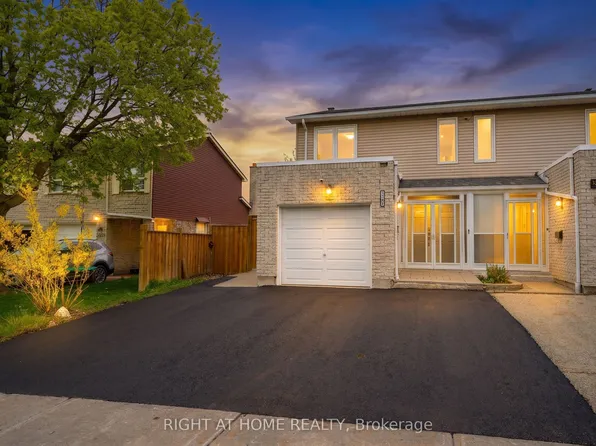 3305 Burdock Pl, Mississauga, ON L5A 4B7
