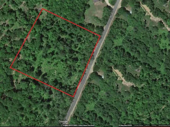 134 Common Road, Dixfield, ME 04224