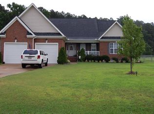108 Glenn Laurel Dr, Pikeville, NC 27863