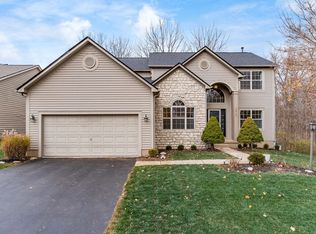 7916 Bridge Crossing Ct, Powell, OH 43065
