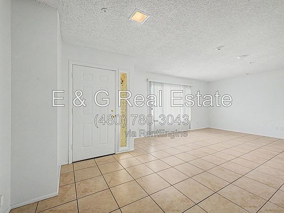 4th image of 4401 S Rita Ln