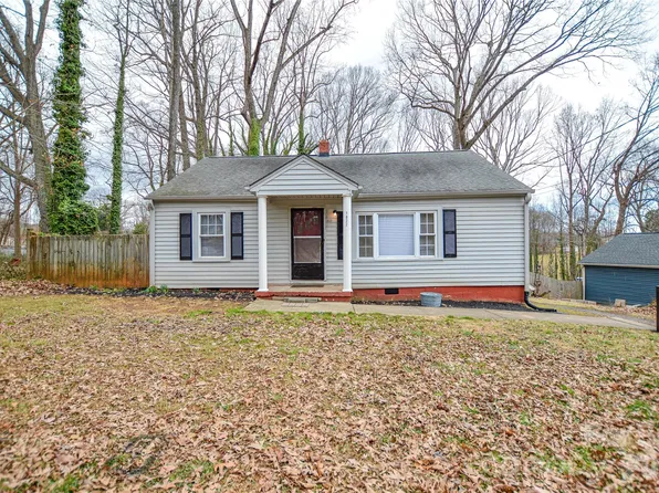 1027 Morningside Park Dr, Gastonia, NC 28054