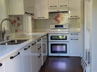 10 Frances St #1, Woburn, MA 01801