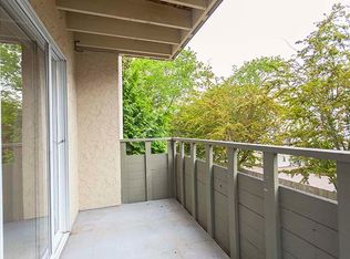 70 Dallas Rd #1241495, Victoria, BC V8V1A2