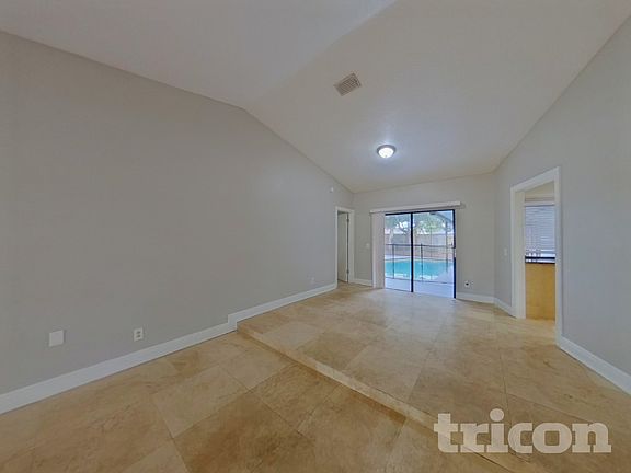 2nd image of 1751 Shady Leaf Dr