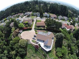 12640 Brookpark Rd, Oakland, CA 94619