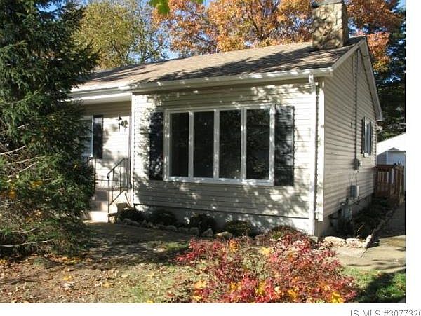 1st image of 2318 6th Ave