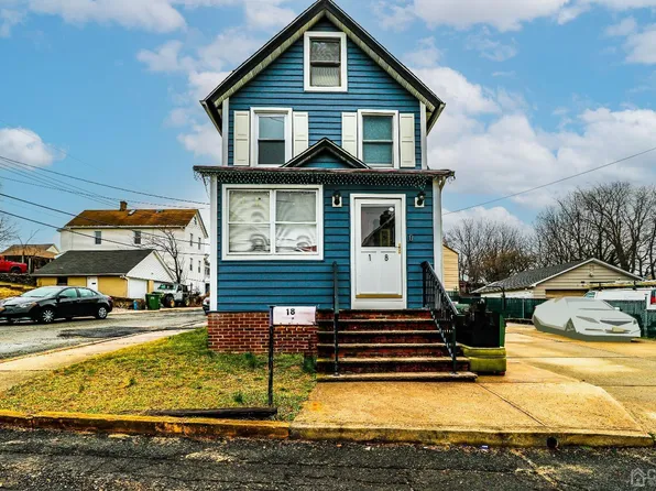 18 French St, Sayreville, NJ 08872