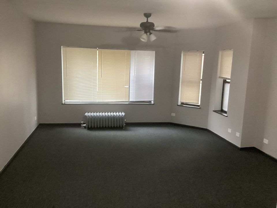 1st image of 7549 S Essex Ave