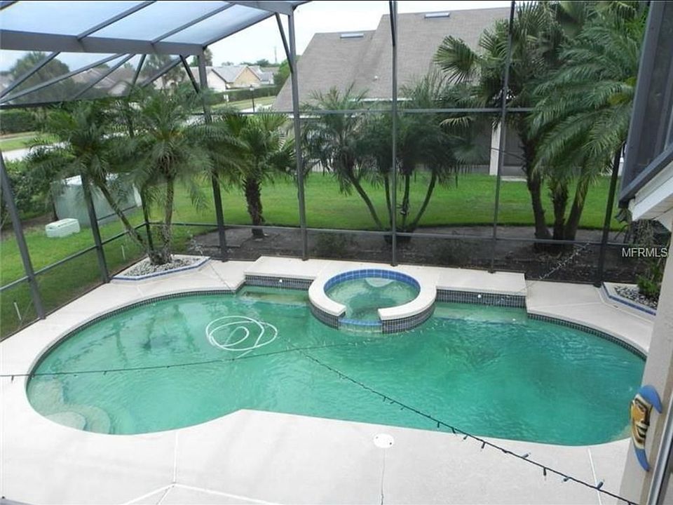 2nd image of 1637 Newchapel Dr