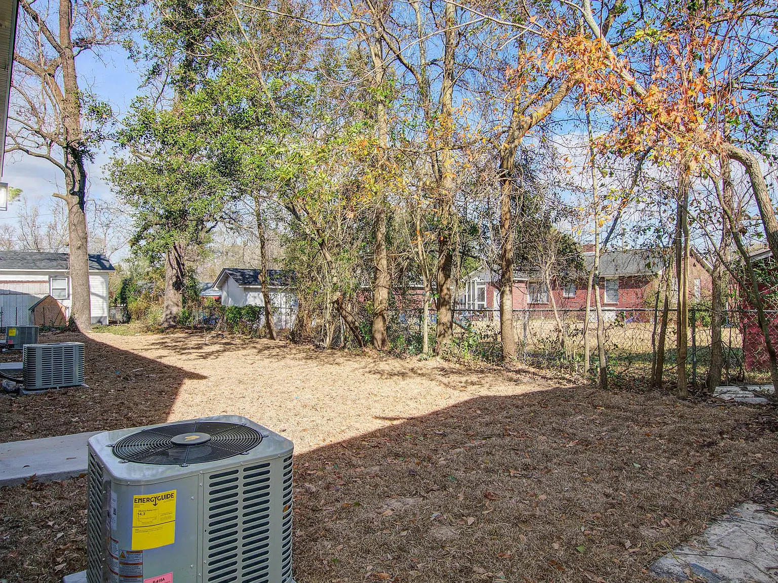 3 bed, 2.5 bath, 1512 sqft, $2,750 — Photo 2