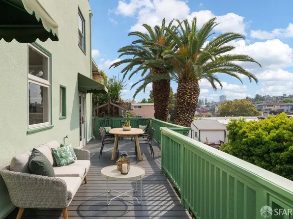887-889 Walker Ave, Oakland, CA 94610