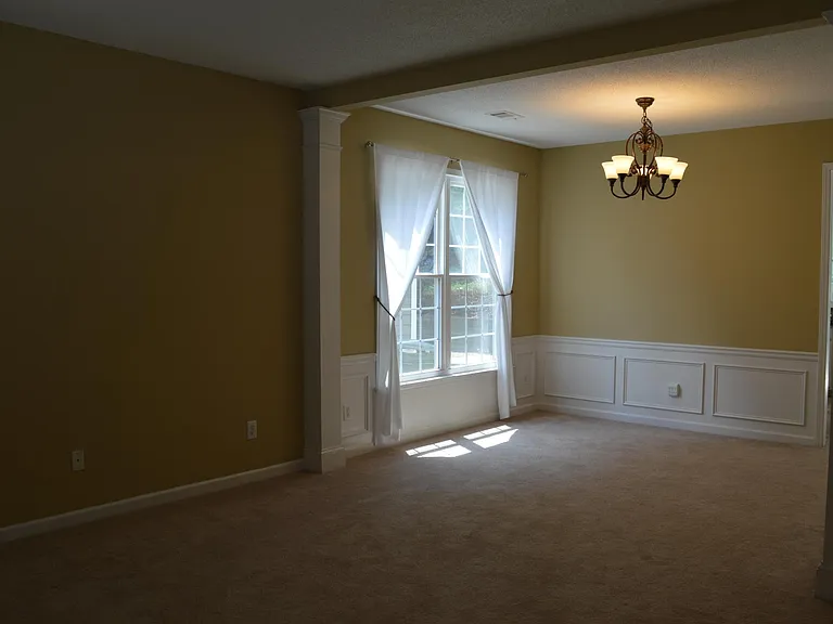 2924 Cottesford Way SE — Photo 4