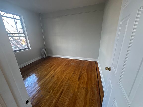 2nd image of 29-6 21st Ave #3J