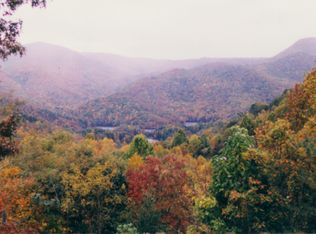 210 Trail Rdg, Tuckasegee, NC 28783