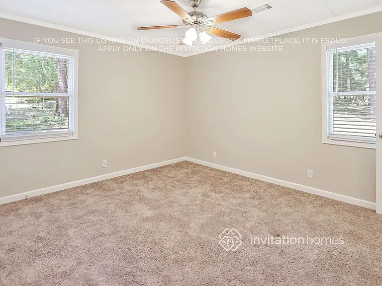 3035 Kingston Ct NW — Photo 11