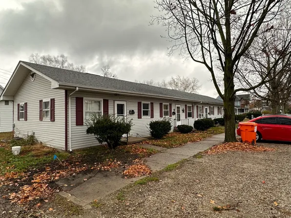 6 E Lafayette St, Worthington, IN 47471