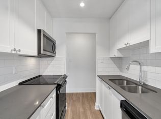 Monte Carlo Apartments, Victoria, BC V8V 2X2