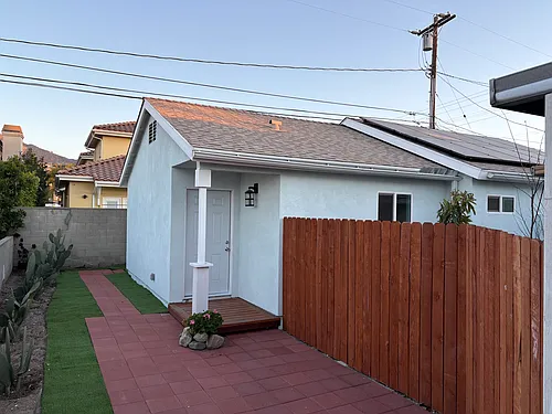 349 E Newman Ave Photo 1