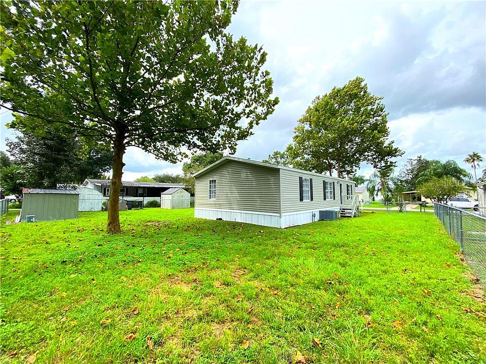 1st image of 9053 Sarah Dr