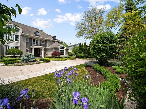 4th image of 2400 Tennyson Ln