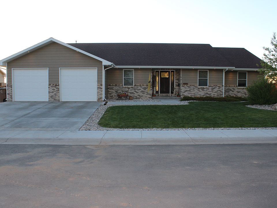 1st image of 1801 Hillside Dr