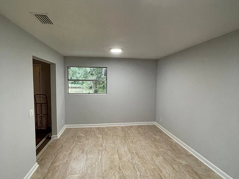 7132 Ken Knight Dr W — Photo 4