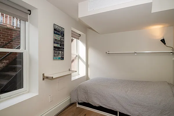 Sold by Harlem Lofts | media 12