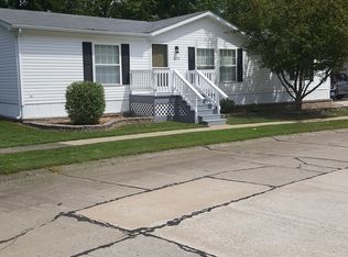 21335 Mulberry Ct, Warrenton, MO 63383