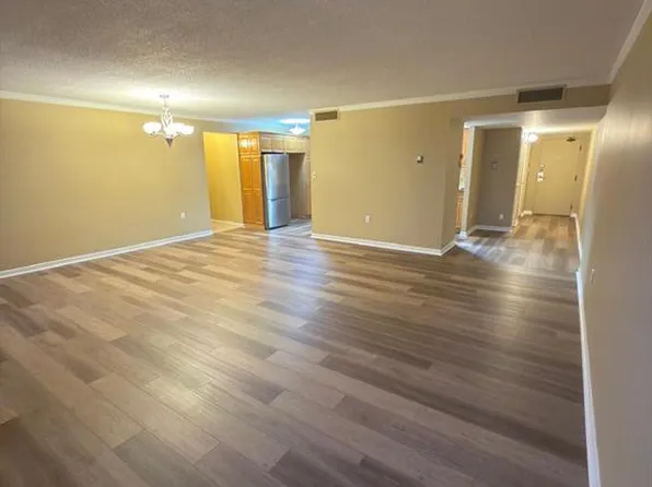 380 Pelissier St, Windsor, ON